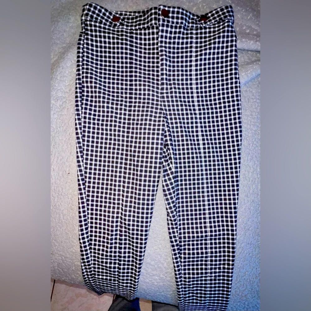 Black and white pants